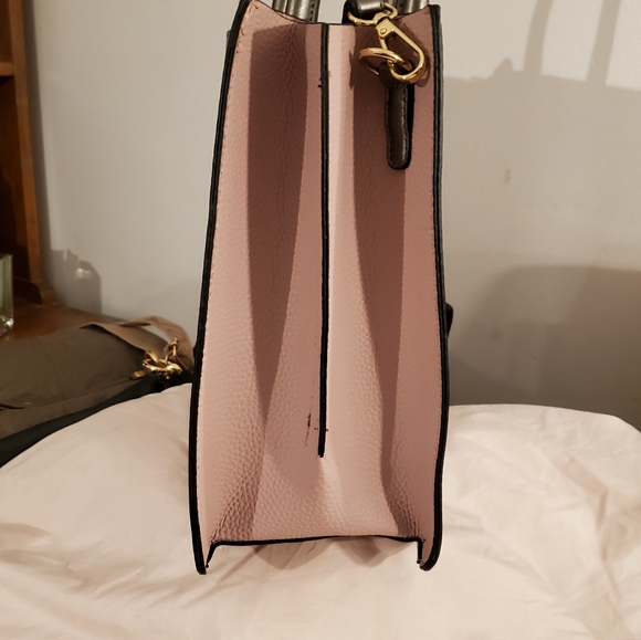 Handbag - Picture 2 of 8